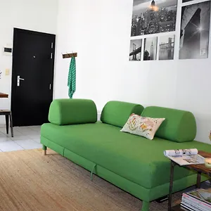 https://cosy-apartment-in-the-center-of-brussels.brusselshotelsbook.com
